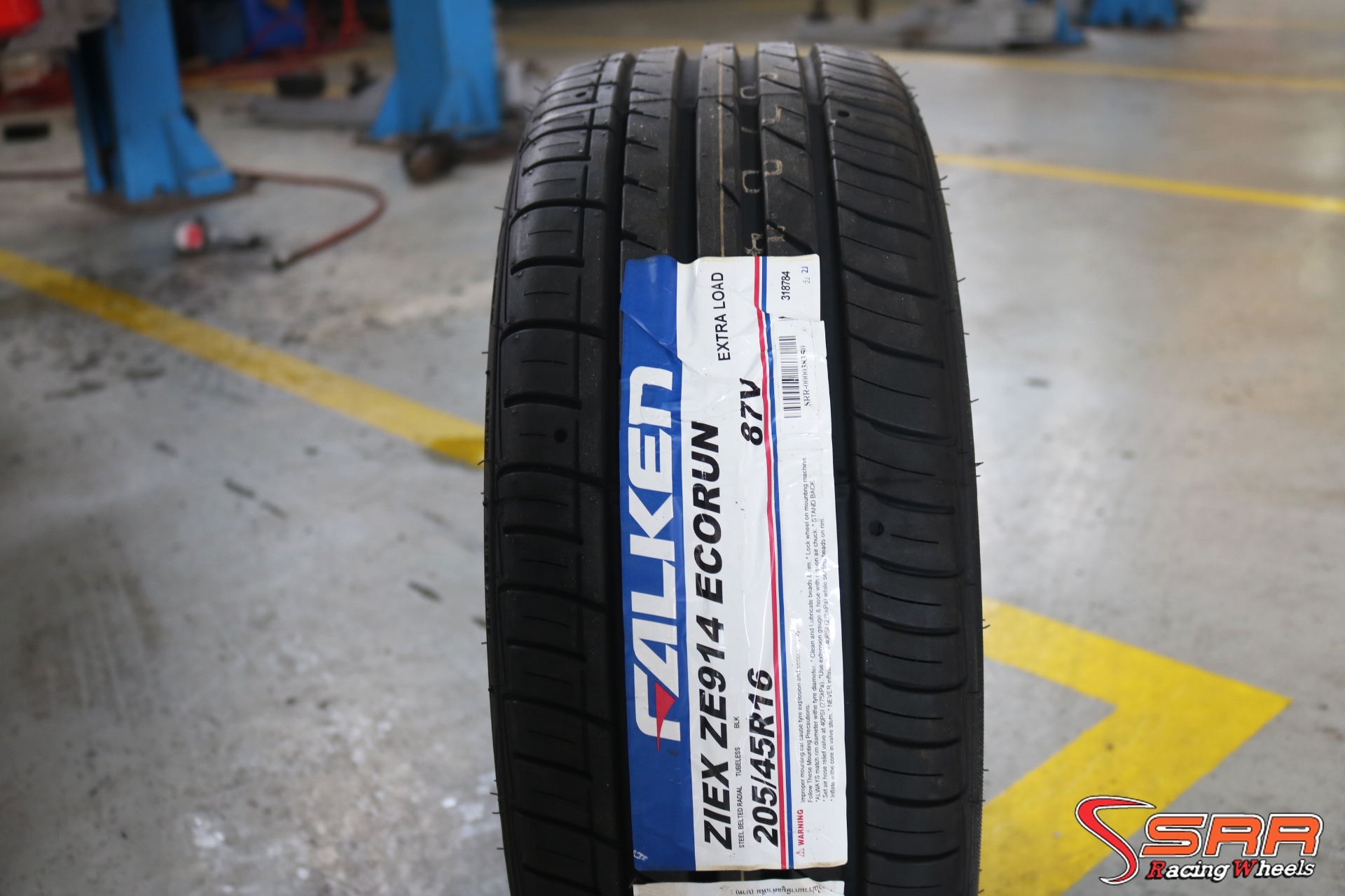 FALKEN ZE914 205/45R16 ปี20