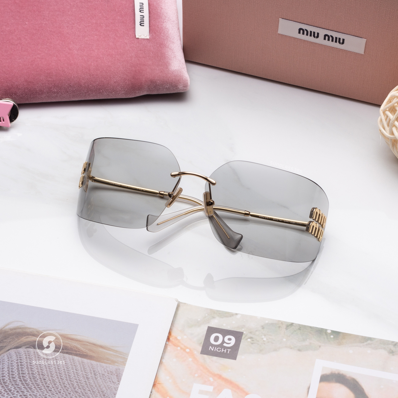 แว่นกันแดด Miu Miu MU54YS 5AK30B