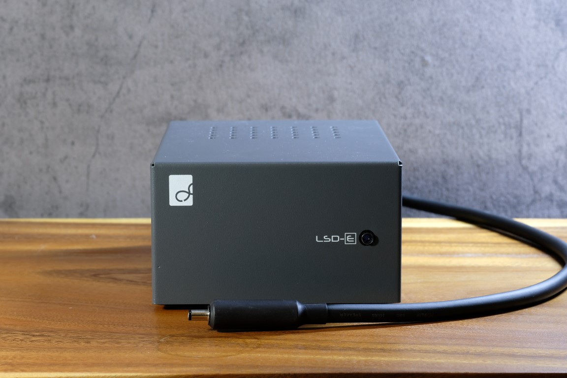 Clef Audio LSD-E ไฟออก 12V 2.5A