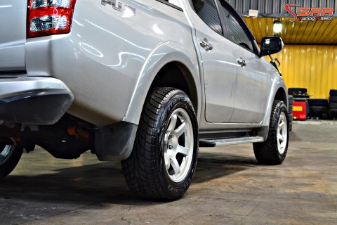 ล้อซิ่ง สายคลีน TE37SUV หยอดแดง สีซิลเวอร์