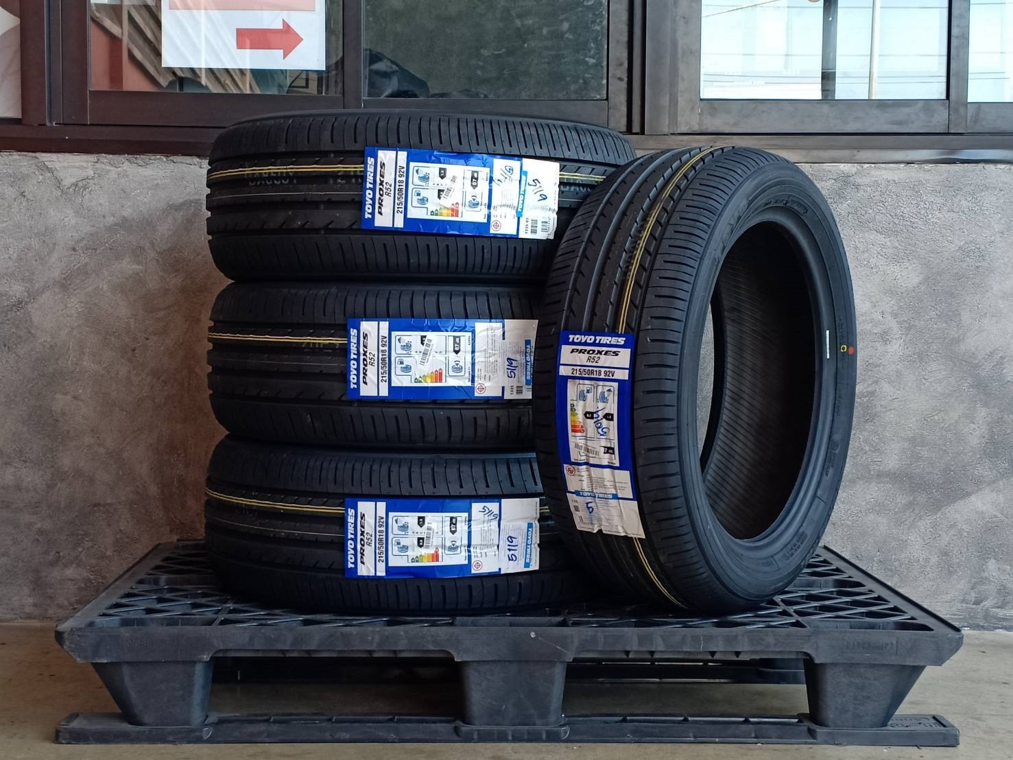 TOYO 215/50R18 PROXES R52A 92V MADE IN JAPAN