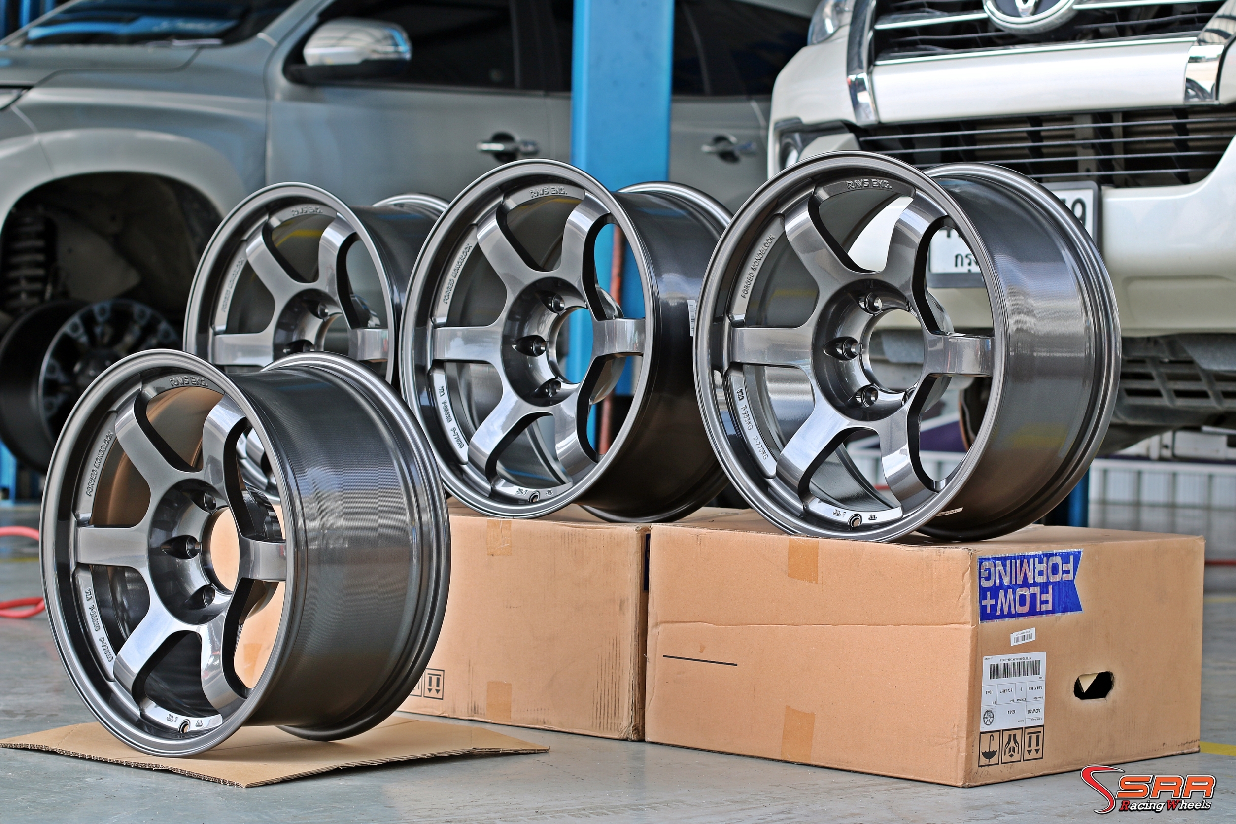 TE37SUV FLOWFORMING ขอบ18 ล้อโคตเบา ล้อใหม่ มาแรง !