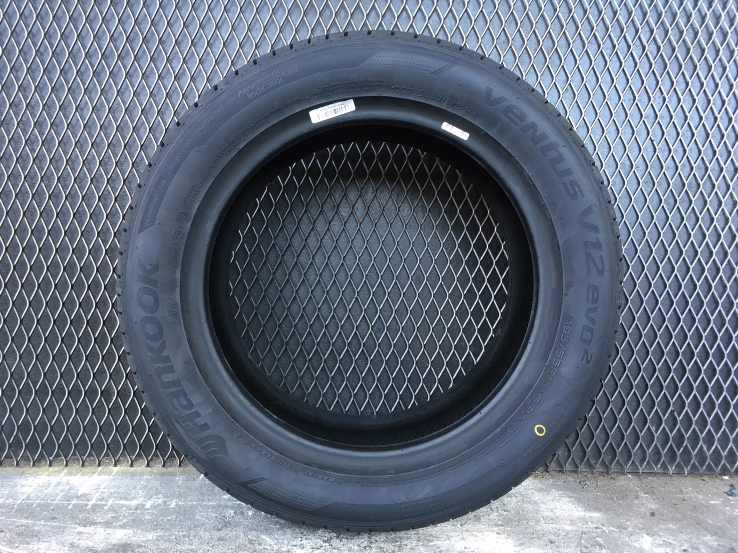 #แนะนำยางใหม่ #HANKOOK_V12 195/55R15 เส้น 2000 ปี19 ปกติ 2750
