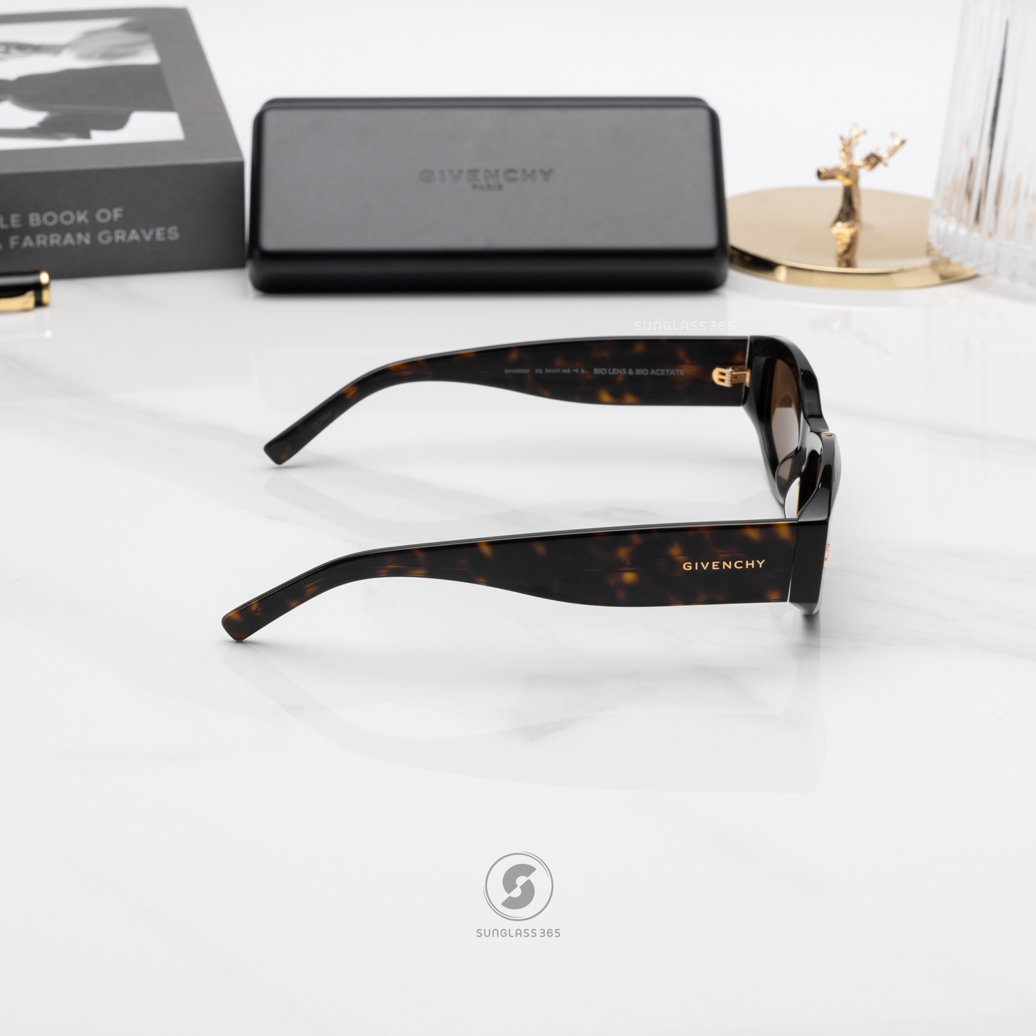 แว่นกันแดด Givenchy GV40062I 52J