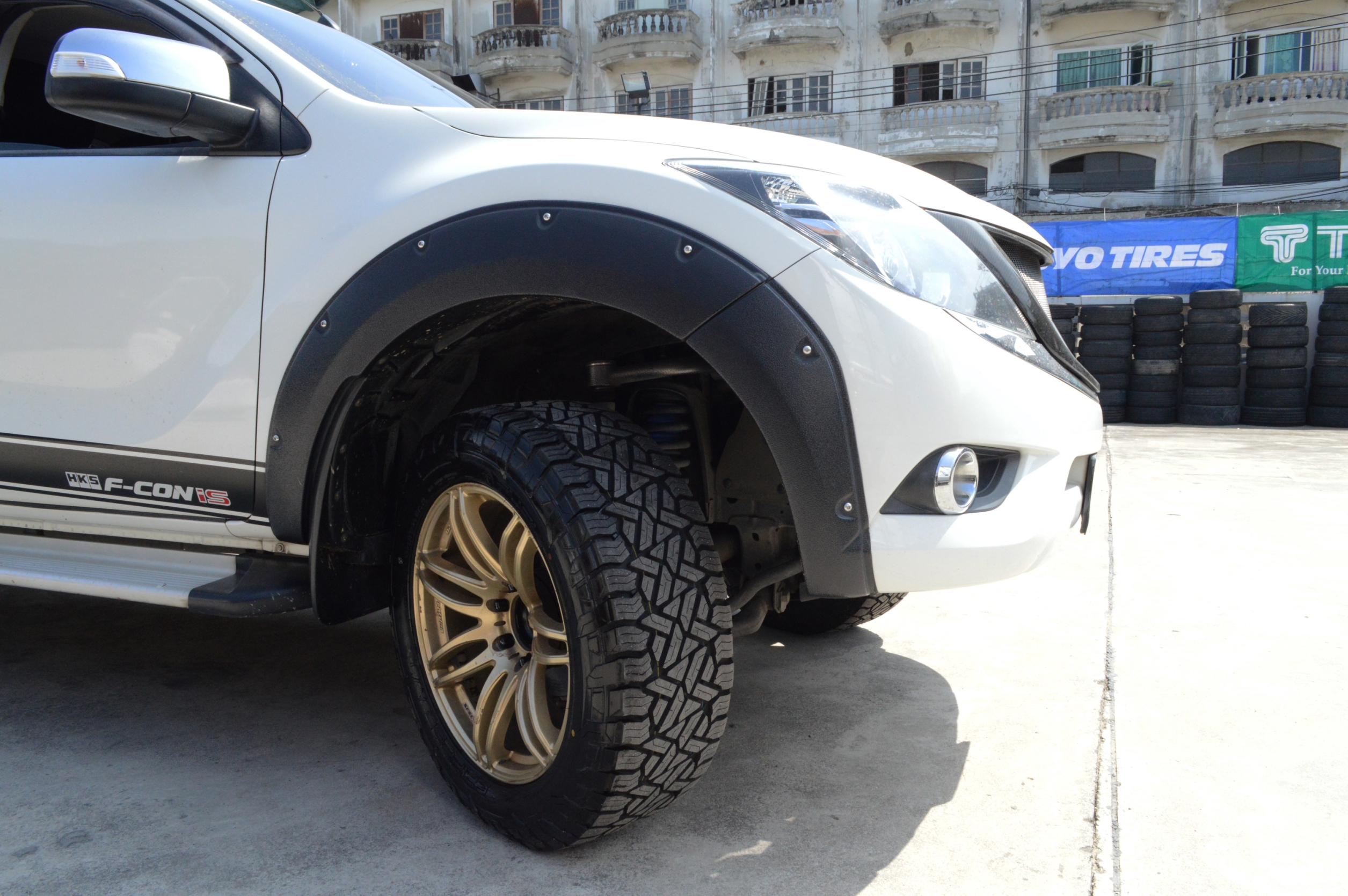 ยาง FUEL AT 275/55-20 ใส่ BT50 ราคาพิเศษ