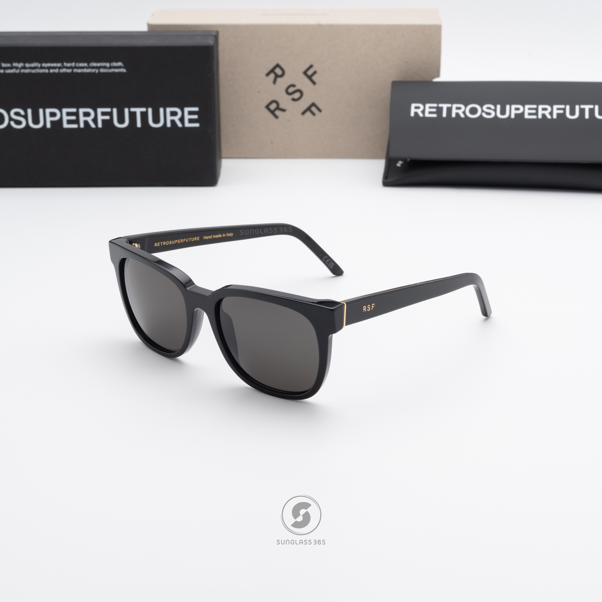 แว่นกันแดด SUPER SP F52 POOCH Black