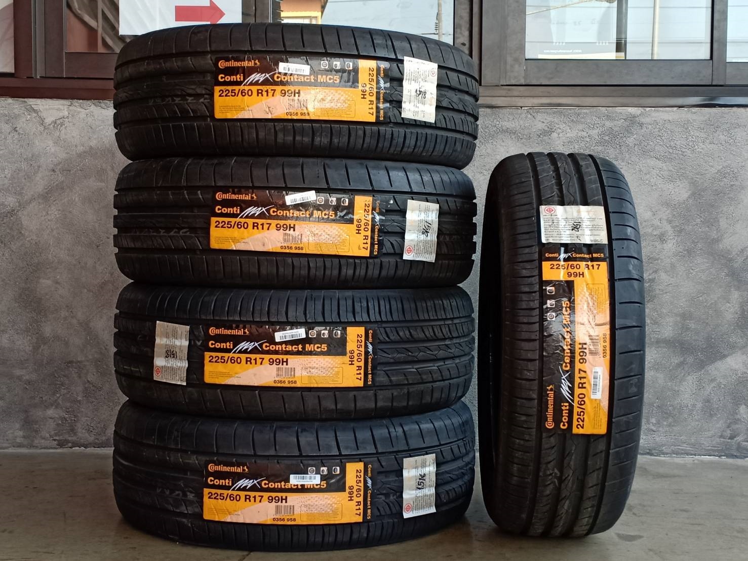 CONTINENTAL 225/60R17 CONTACT MC5 99H MADE IN MALAYSIA