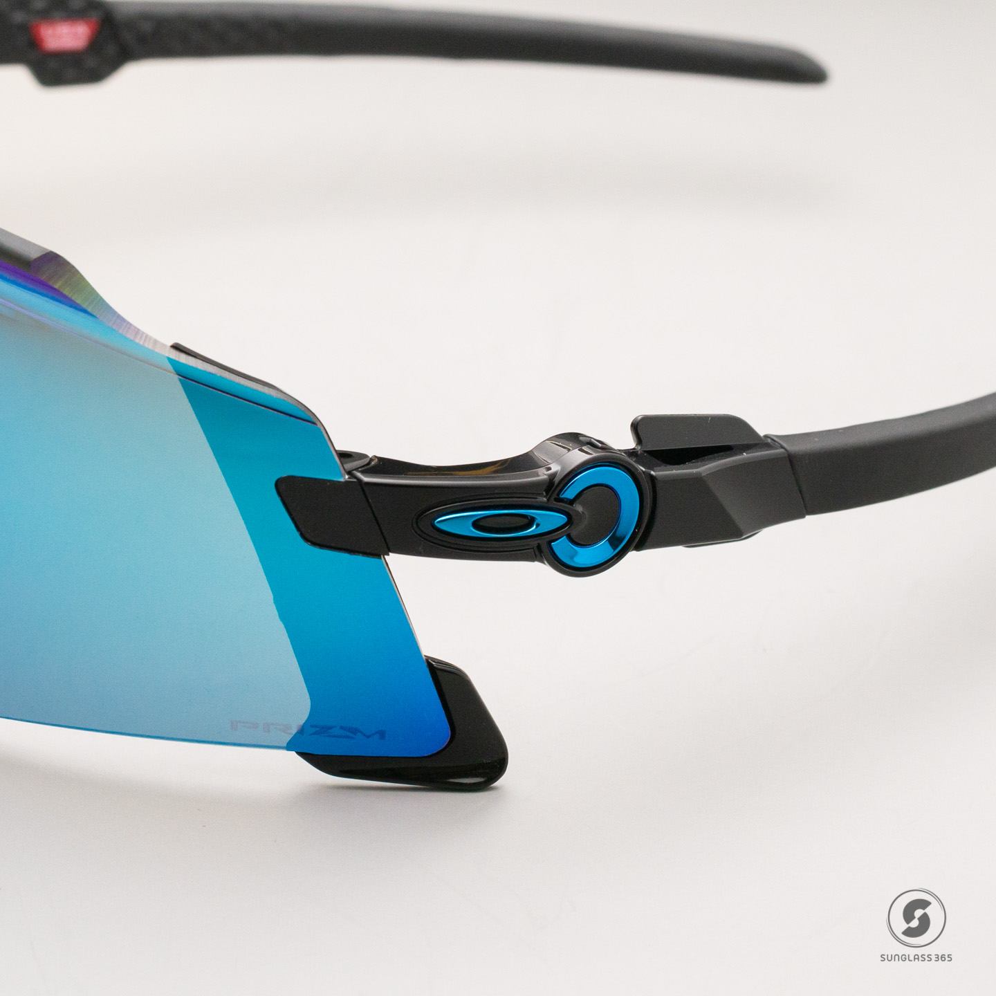 OAKLEY KATO OO9455-03 Polished Black Prizm Sapphire