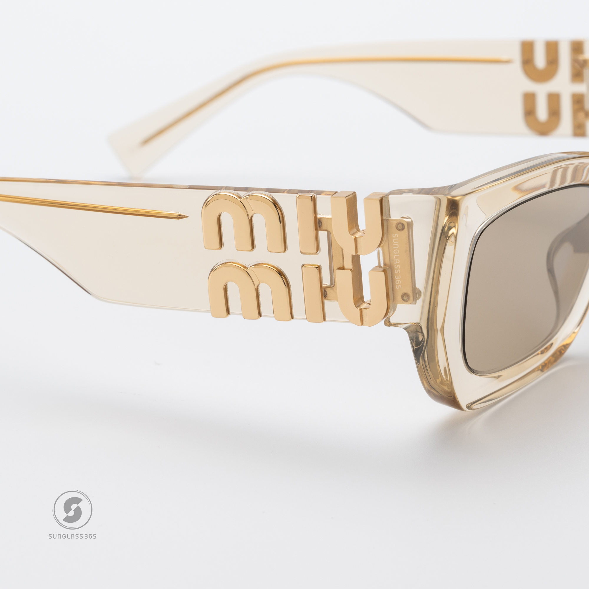 แว่นกันแดด Miu Miu Glimpse MU09WS 11T40F