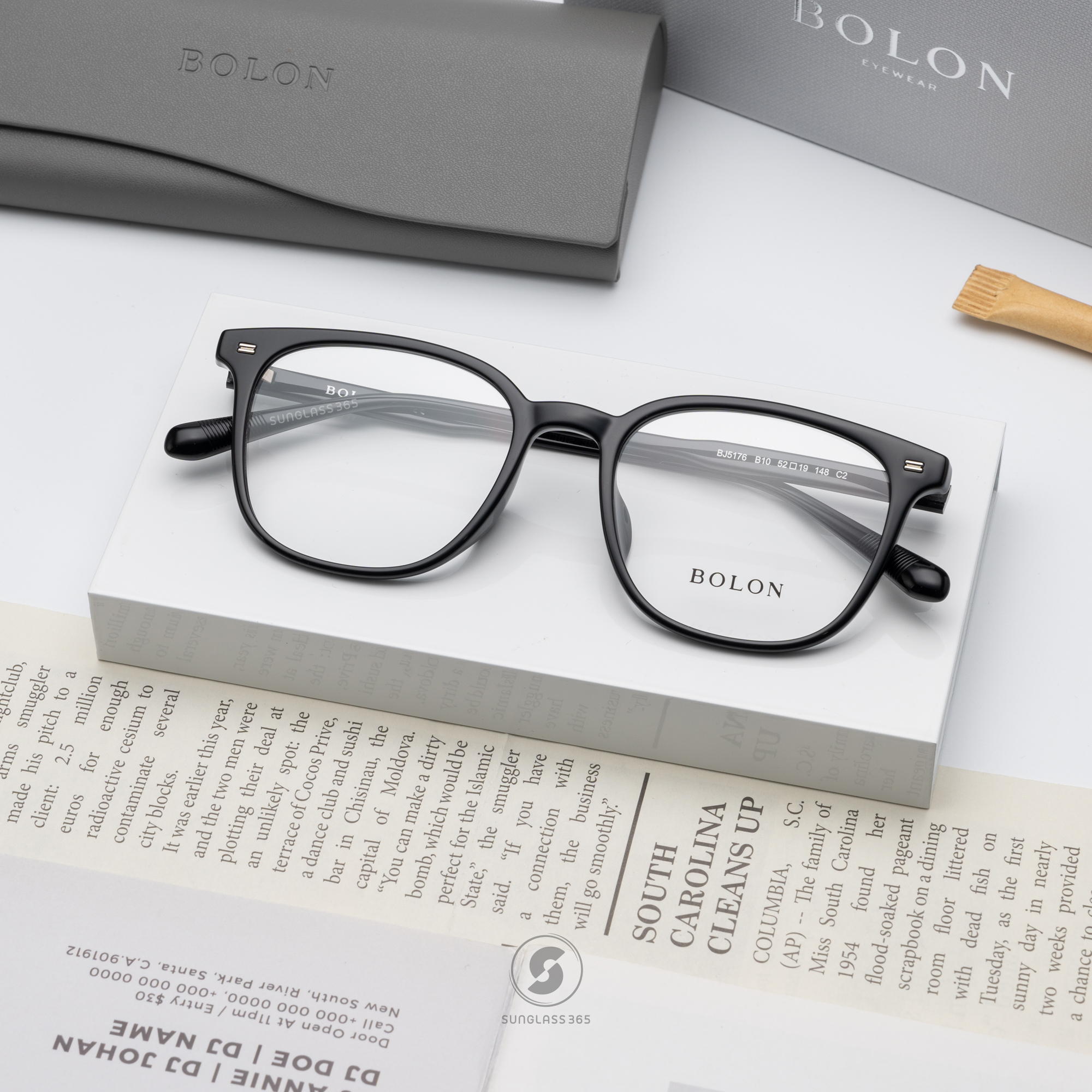 แว่นสายตา BOLON รุ่น BJ5176 B10 Gloss Black