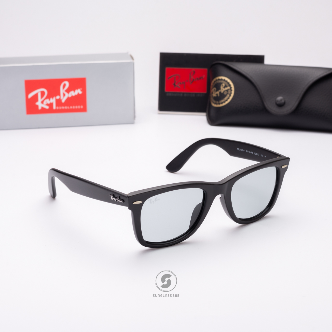 Ray Ban Wayfarer RB2140F 601S/R5 Matte Black Light Grey