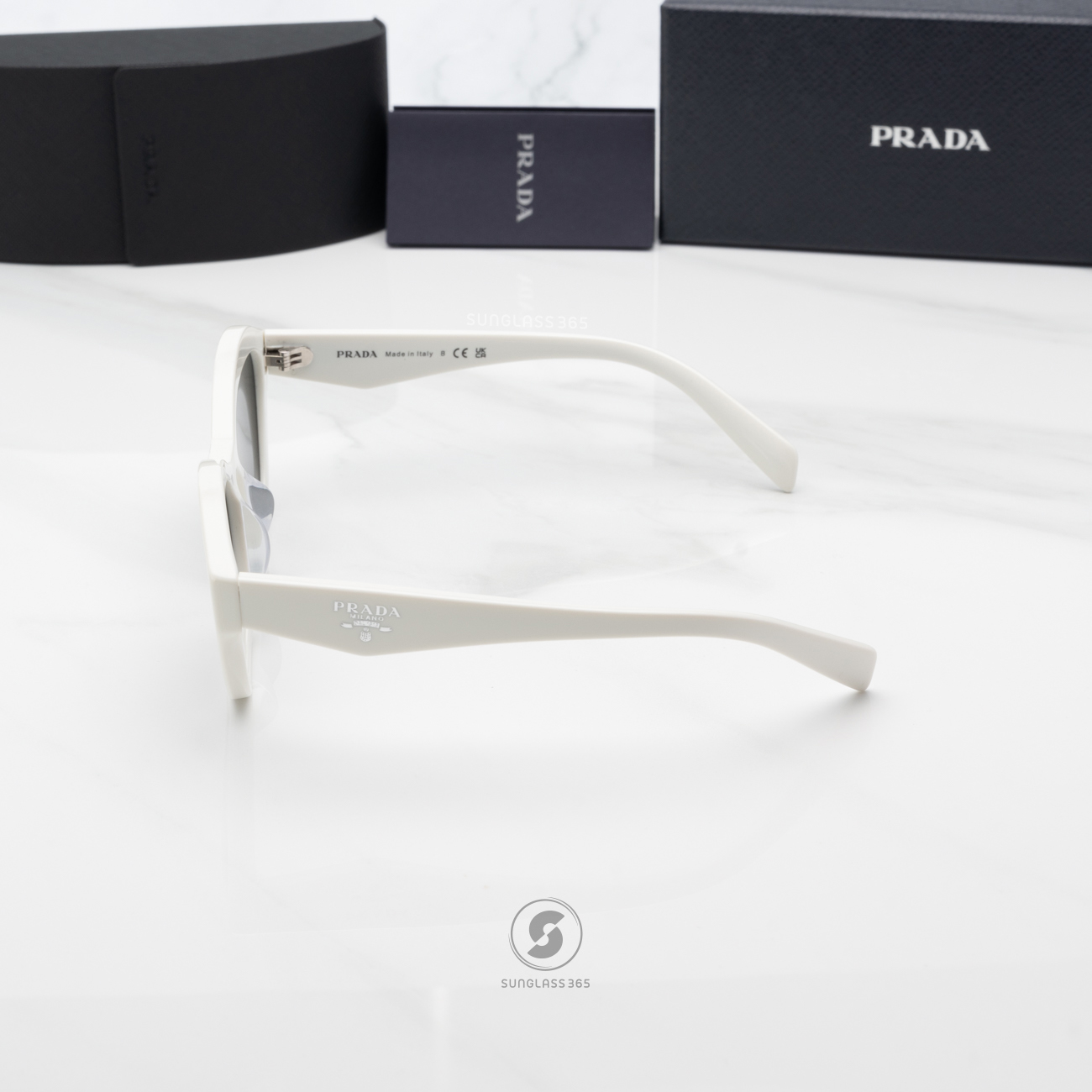PRADA PRA02SF 17K08Z White