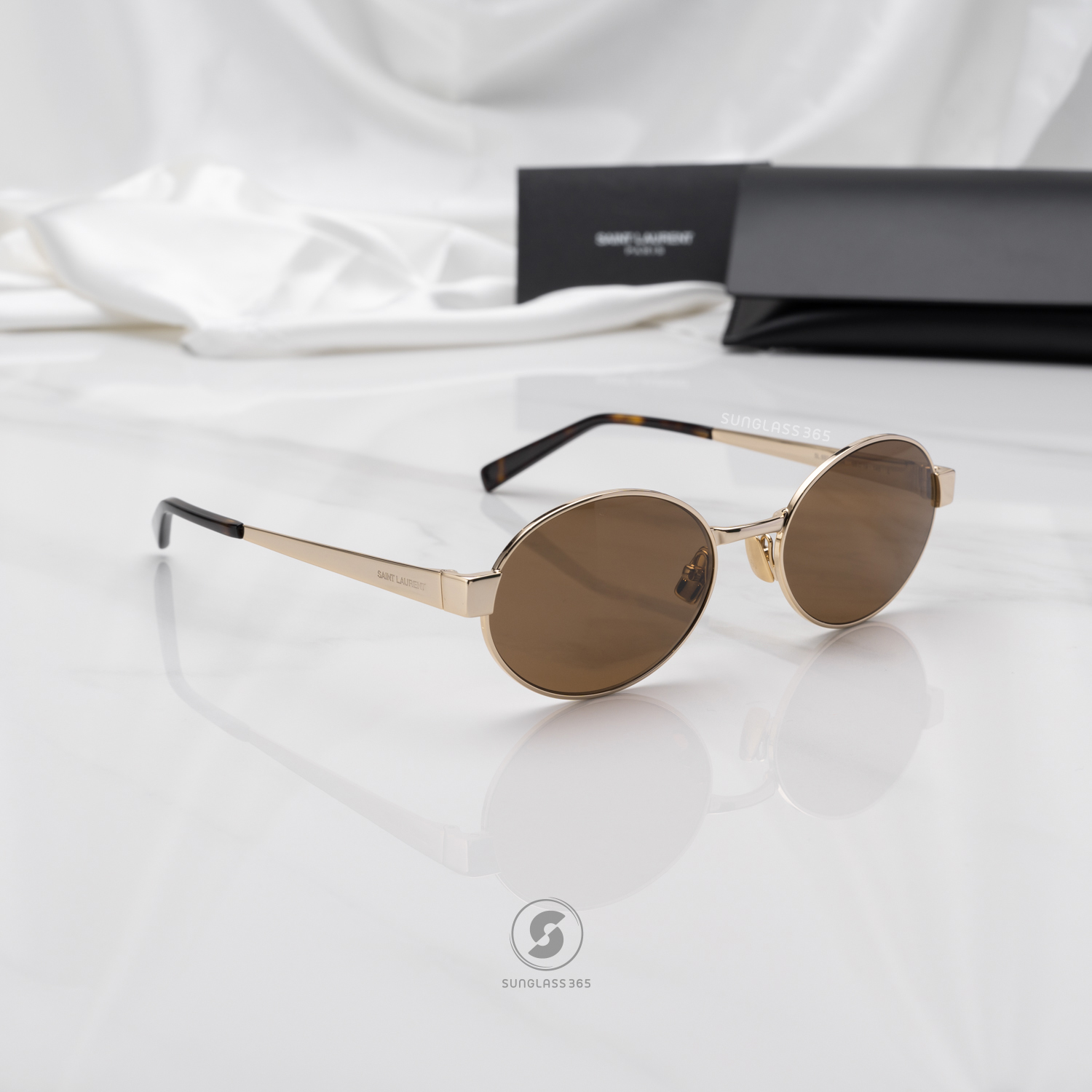 แว่นกันแดด YVES SAINT LAURENT SL692 004