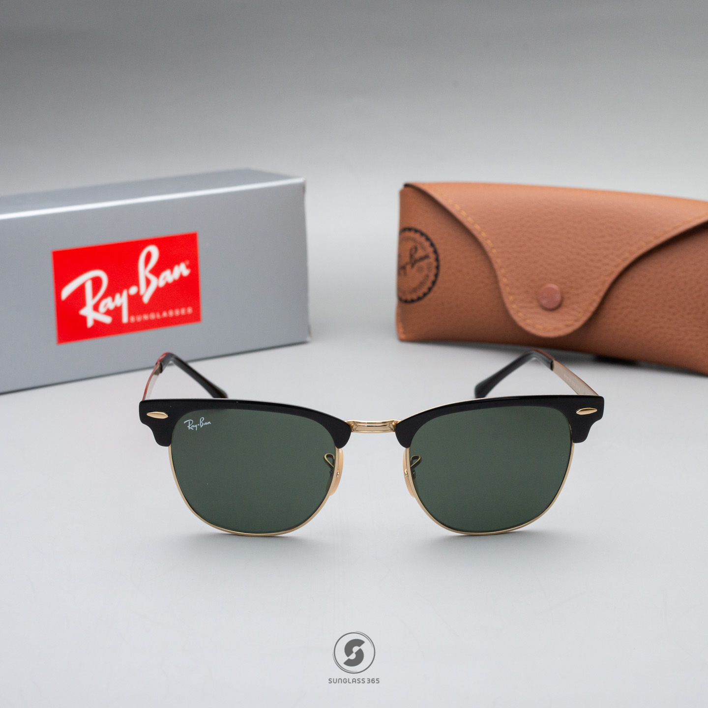 Ray-Ban RB3716 187 Clubmaster Metal Gold Top Black