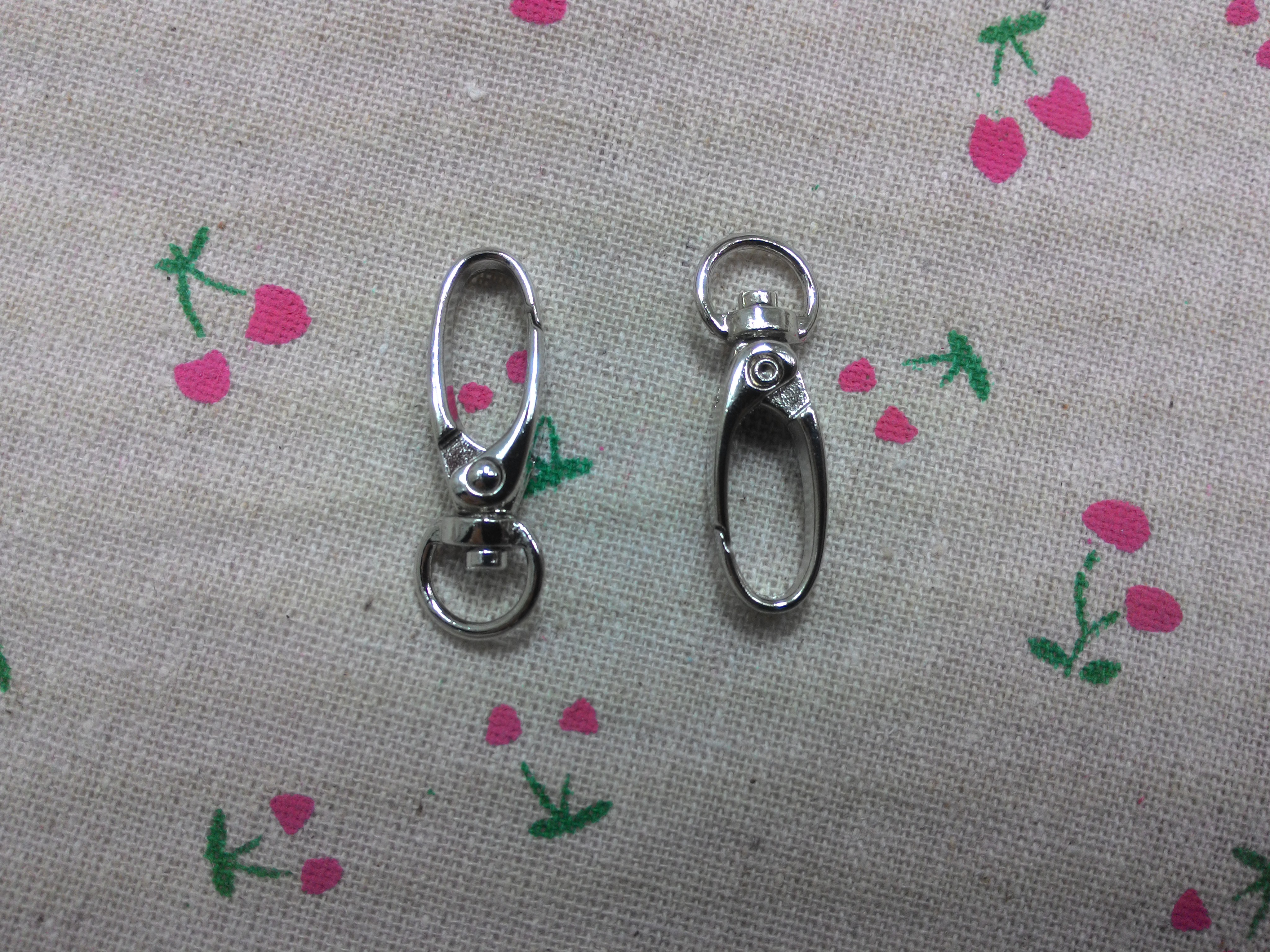 คอหมาดอกบัวก้นกลม เงิน