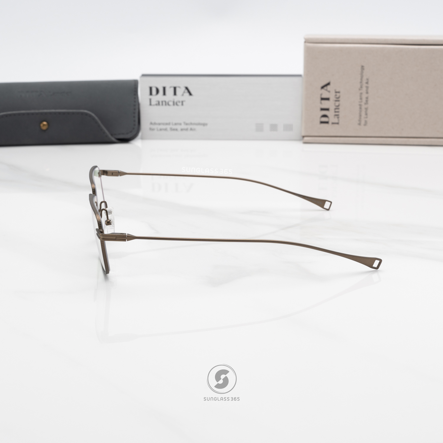 แว่นสายตา DITA LANCIER DLX124 A 02 with Blue Control Lens