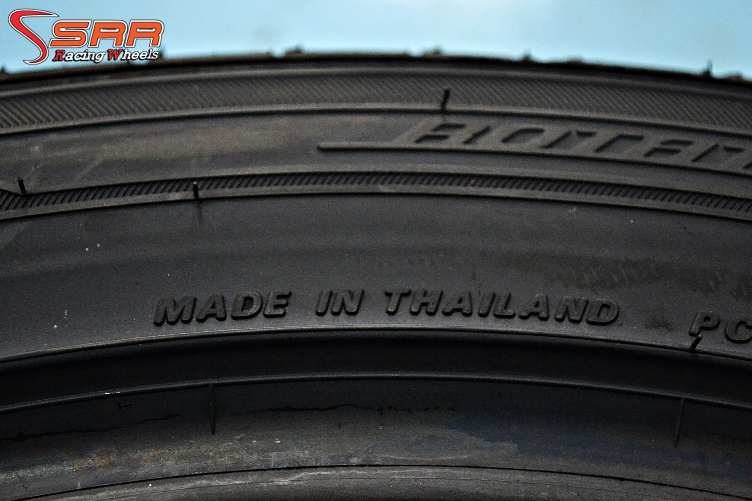 FALKEN FK452 245/45-20 ราคาพิเศษ