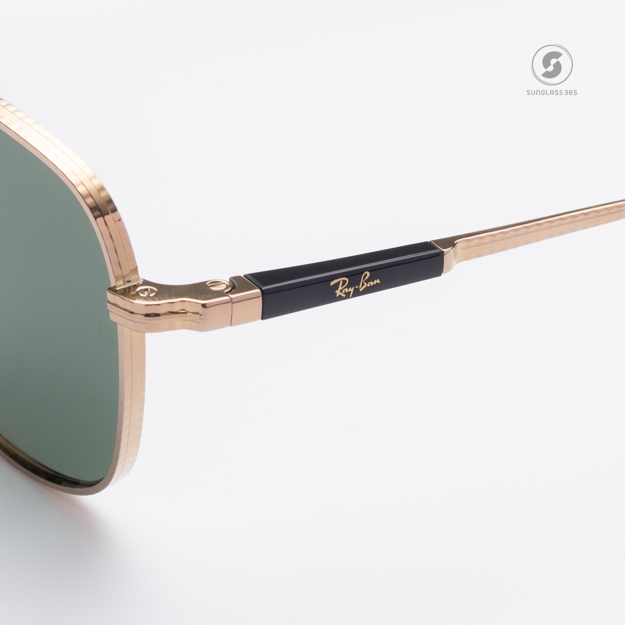 RayBan RB8258 313852 Frank ll Titanium Gold
