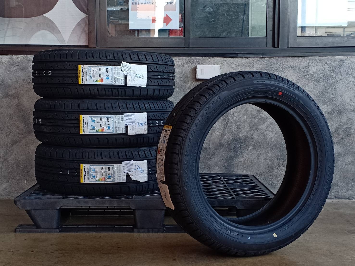 DUNLOP 225/55R19 GRANDTREK PT3 99V MADE IN JAPAN