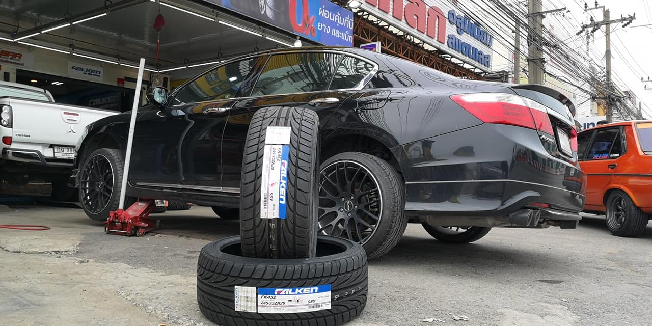 FALKEN FK452 245/35-20 ปี17 ลดราคาพิเศษ..!!!
