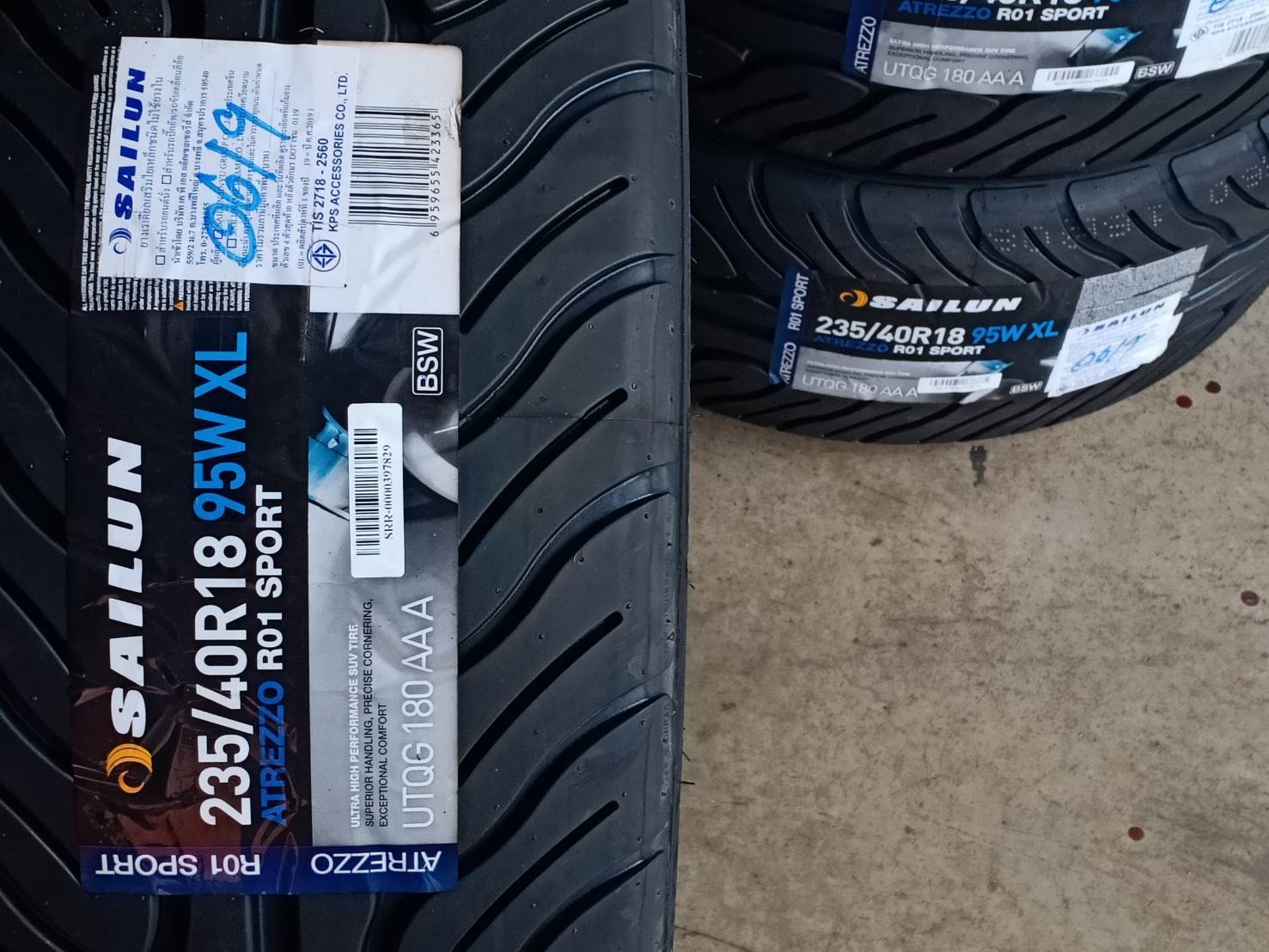 SAILUN ATREZZO R01 SPORT 235/40R18 ปี19