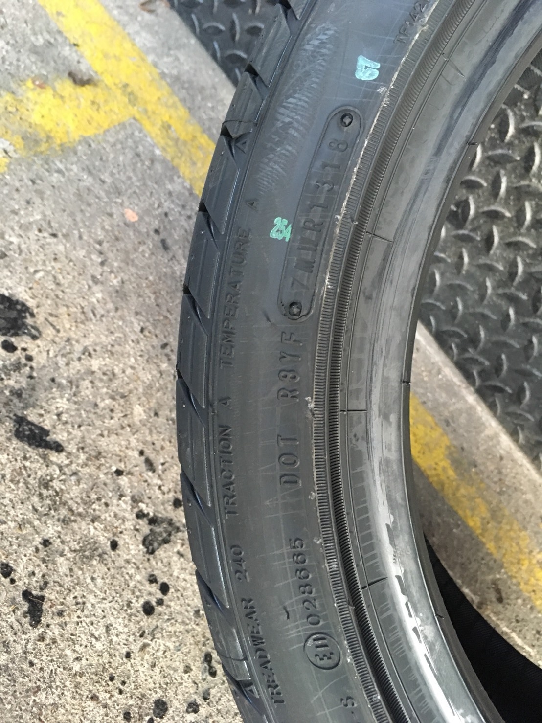 DUNLOP SP2050 195-45-16 ปี18 ซื้อ2แถม2