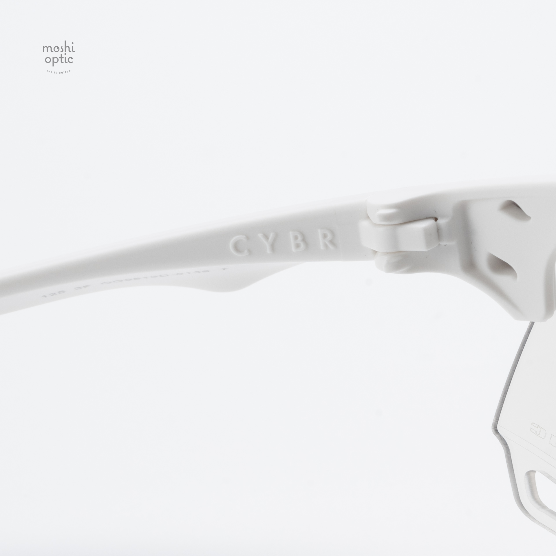 Oakley OO9513D-01 Cybr Dyno Matte White Clear to Black Iridium Photochromic