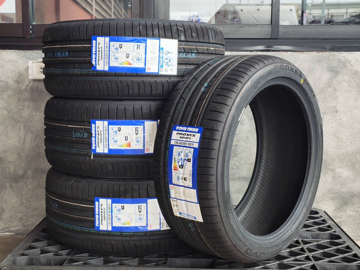 TOYO PROXES SPORT 245/40ZR19
