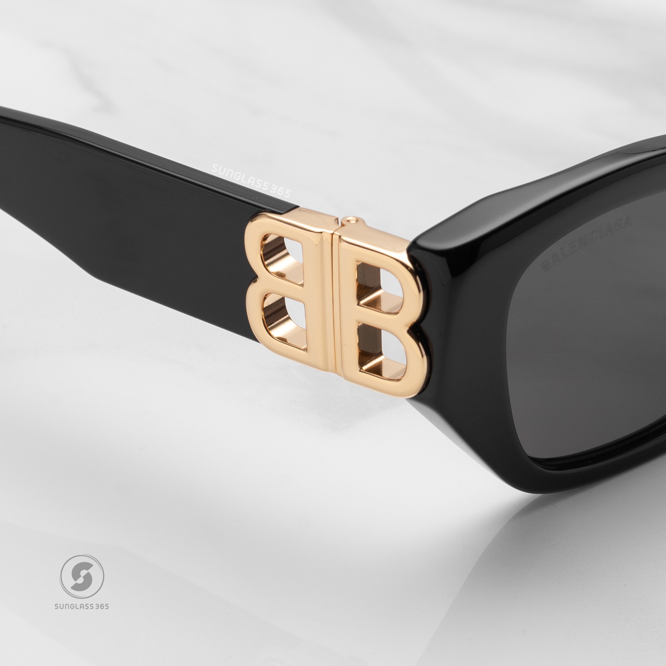 แว่นกันแดด Balenciaga BB0311SK 001