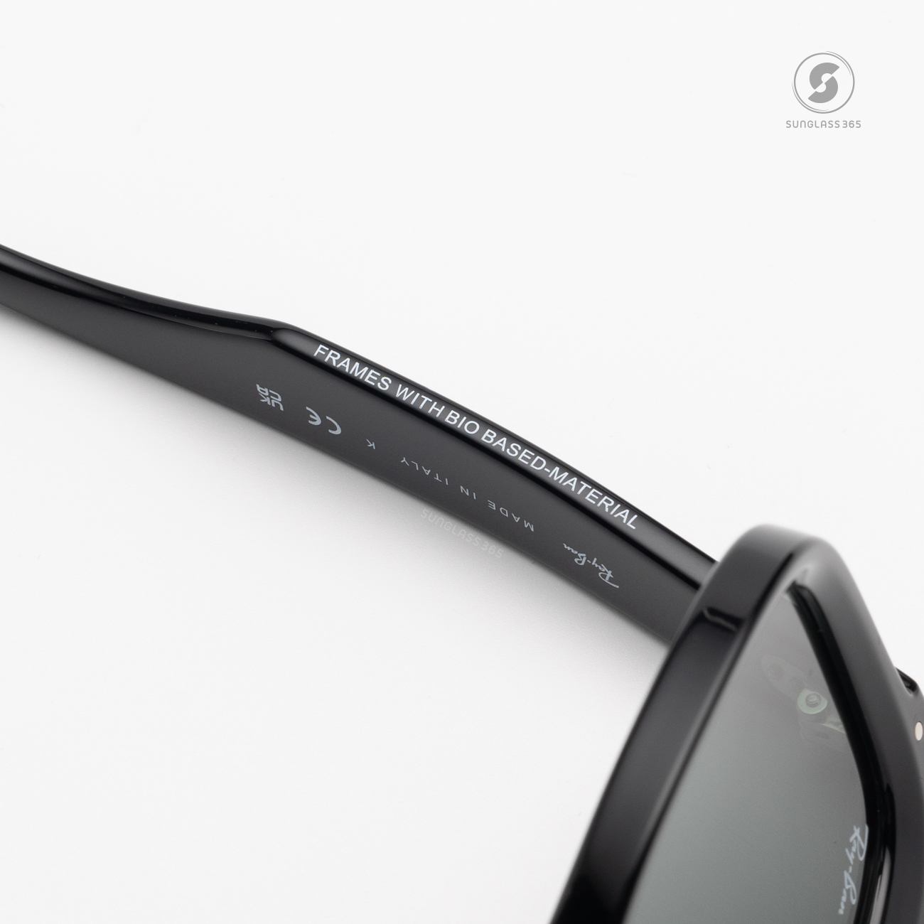 RayBan Wayfarer Reverse RBR0502S 6677VR Black