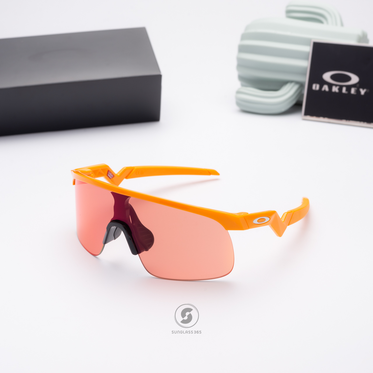 Oakley Resistor OJ9010-03 Atomic Orange Prizm Trail Torch