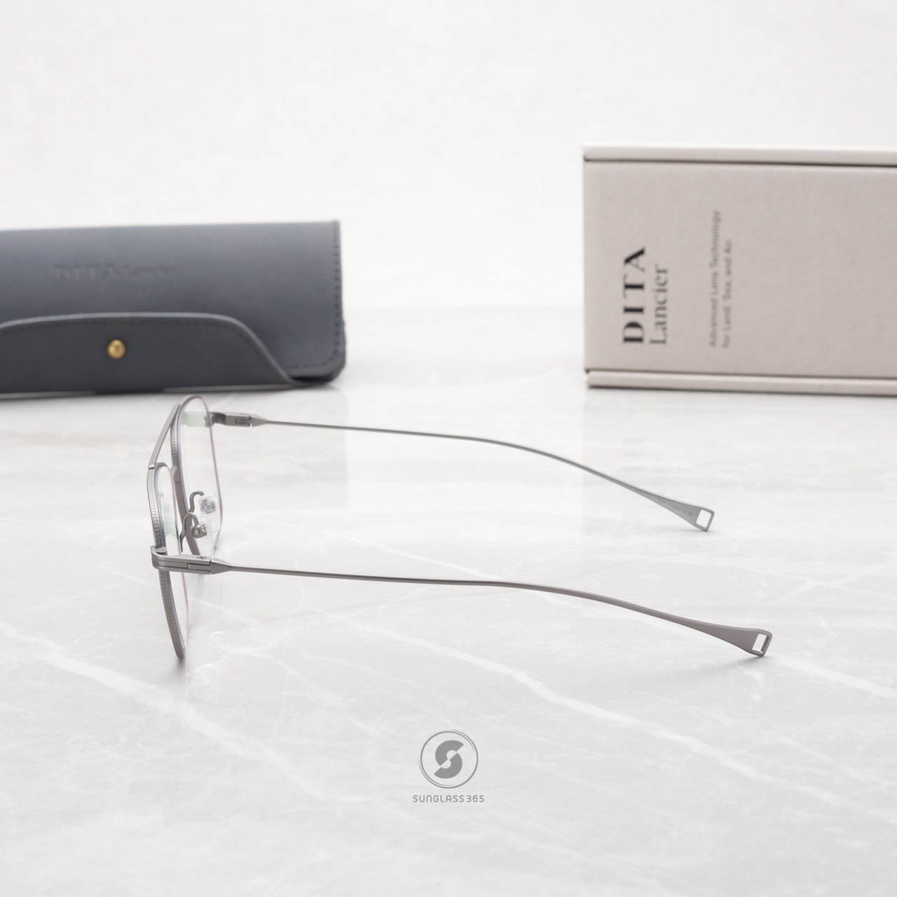 แว่นสายตา DITA LANCIER DLX112 A 03 with Blue Control Lens