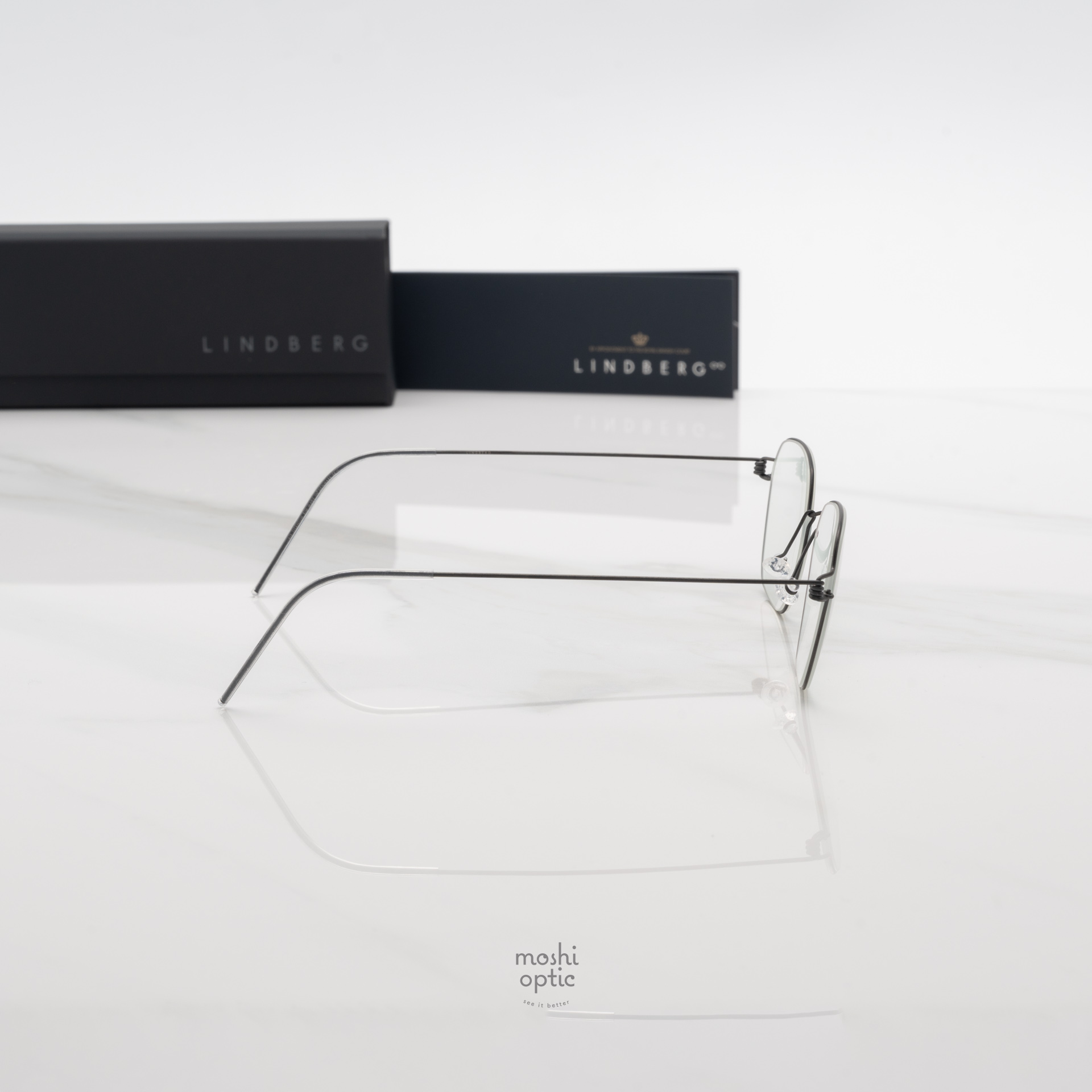 แว่นสายตา Lindberg Air Titanium Rim 100 15E2C CARLOS U9