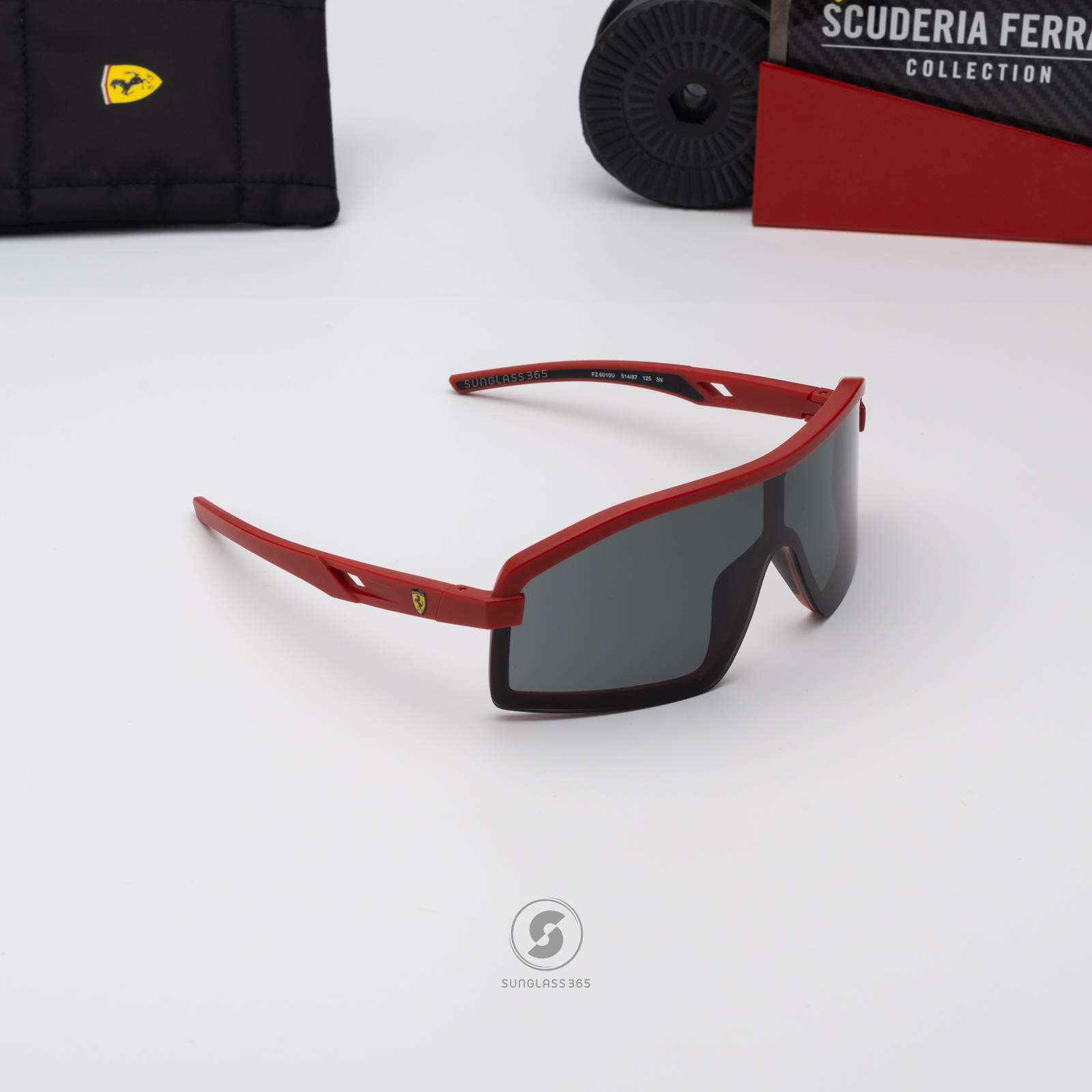 แว่นกันแดด Scuderia Ferrari FZ6010U 514/87