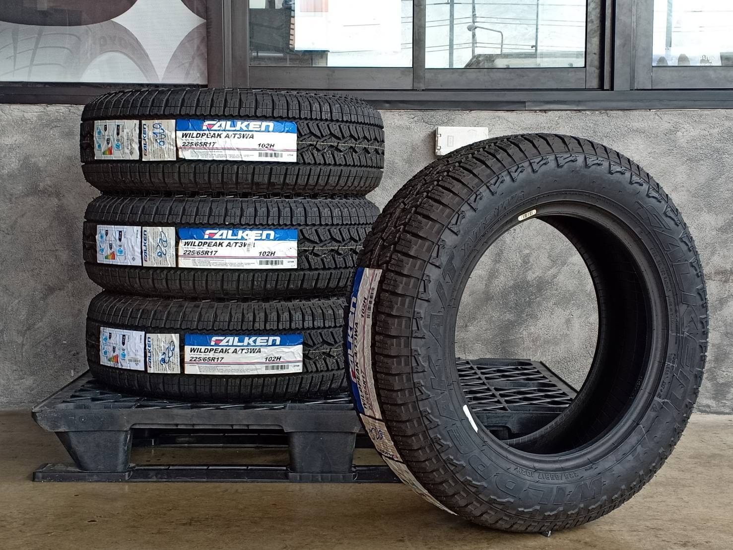 FALKEN WILDPEAK A/T3WA 225/65R17 ปี20