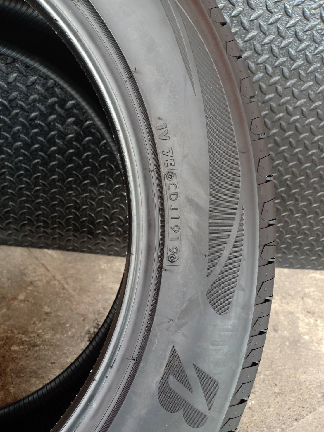 BRIDGESTONE ECOPIA H/L001 265/50-20 ราคาพิเศษ