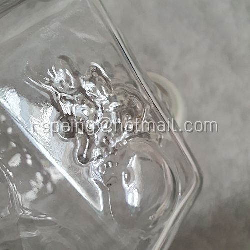 โถแก้ว โหลแก้วใสแปดเหลี่ยม มีฝาปิดสูญญากาศ ลายผักผลไม้ Made in France