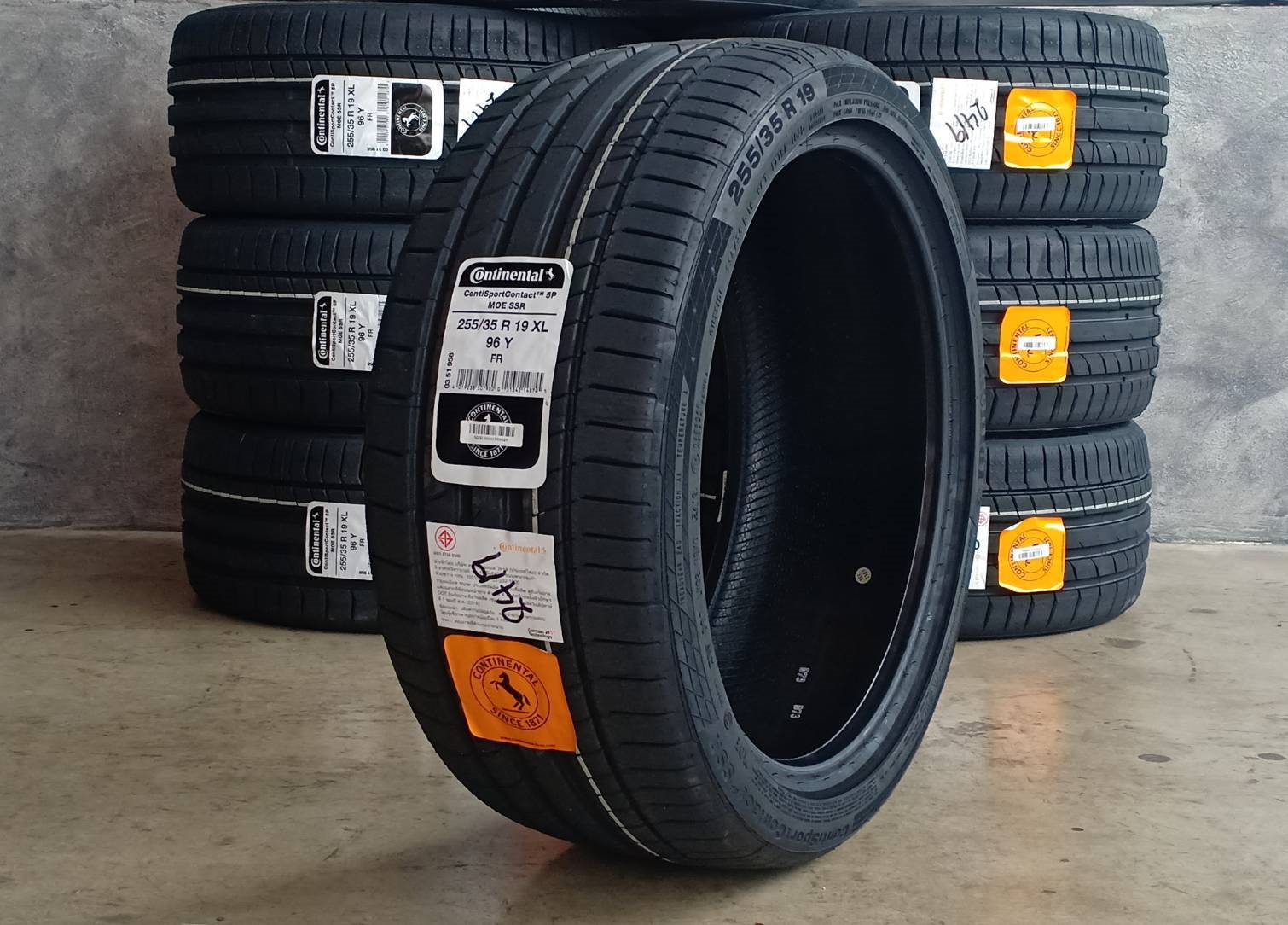 CONTINENTAL CSC5 SSR 255/35-19 เส้น 10000 ปกติ 16000