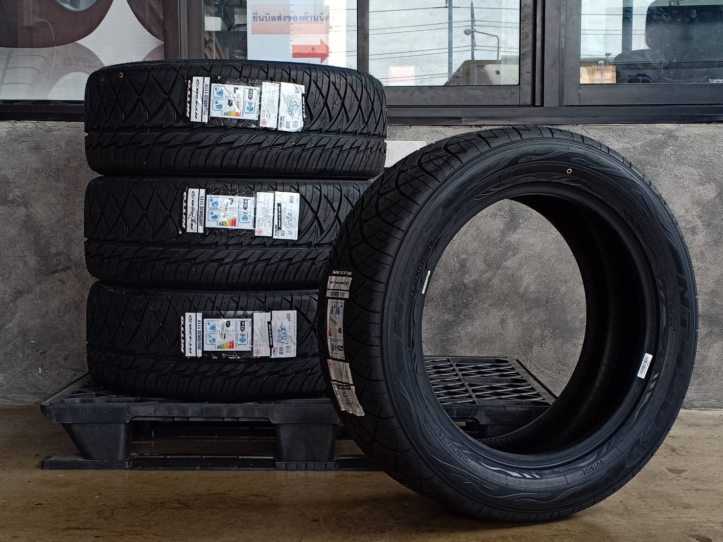NITTO 265/50R20 NT 420SD 111V MADE IN MALAYSIA