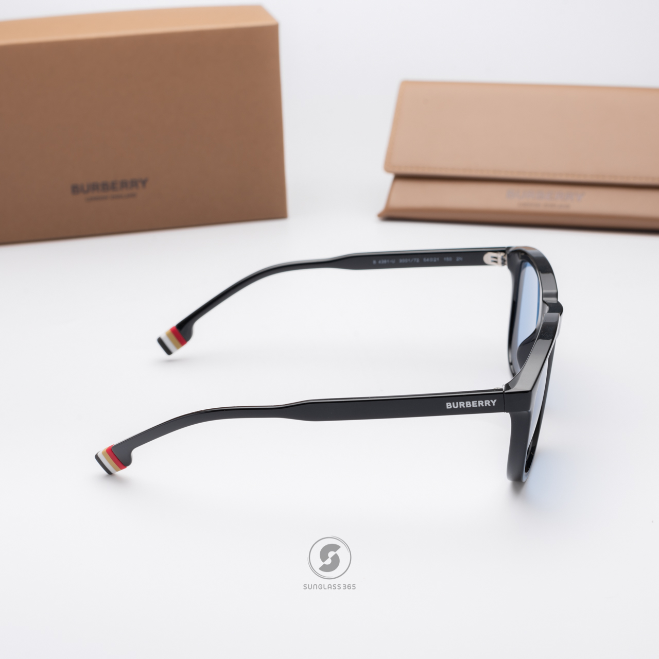 BURBERRY GEORGE BE4381U 300172 Black Light Blue