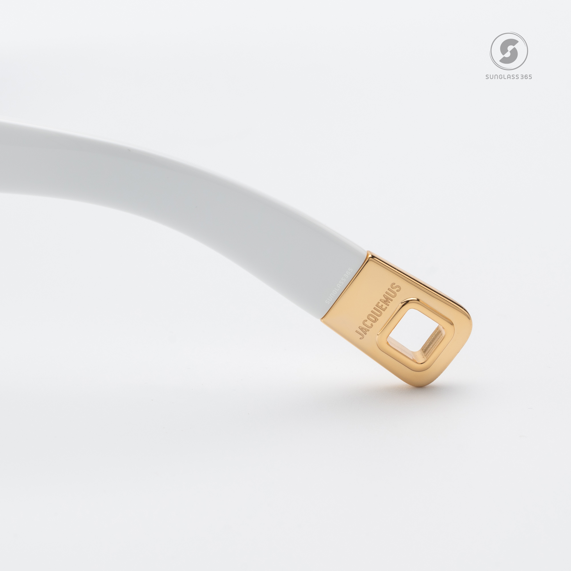 แว่นกันแดด JACQUEMUS THE GALA JAC5 C2