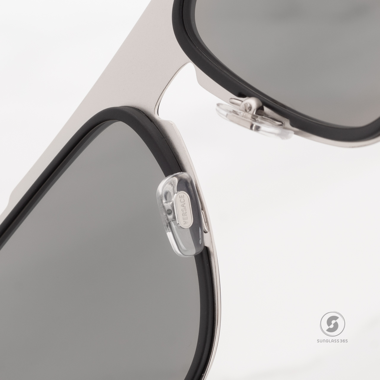 แว่นกันแดด Versace VE2199 10006G