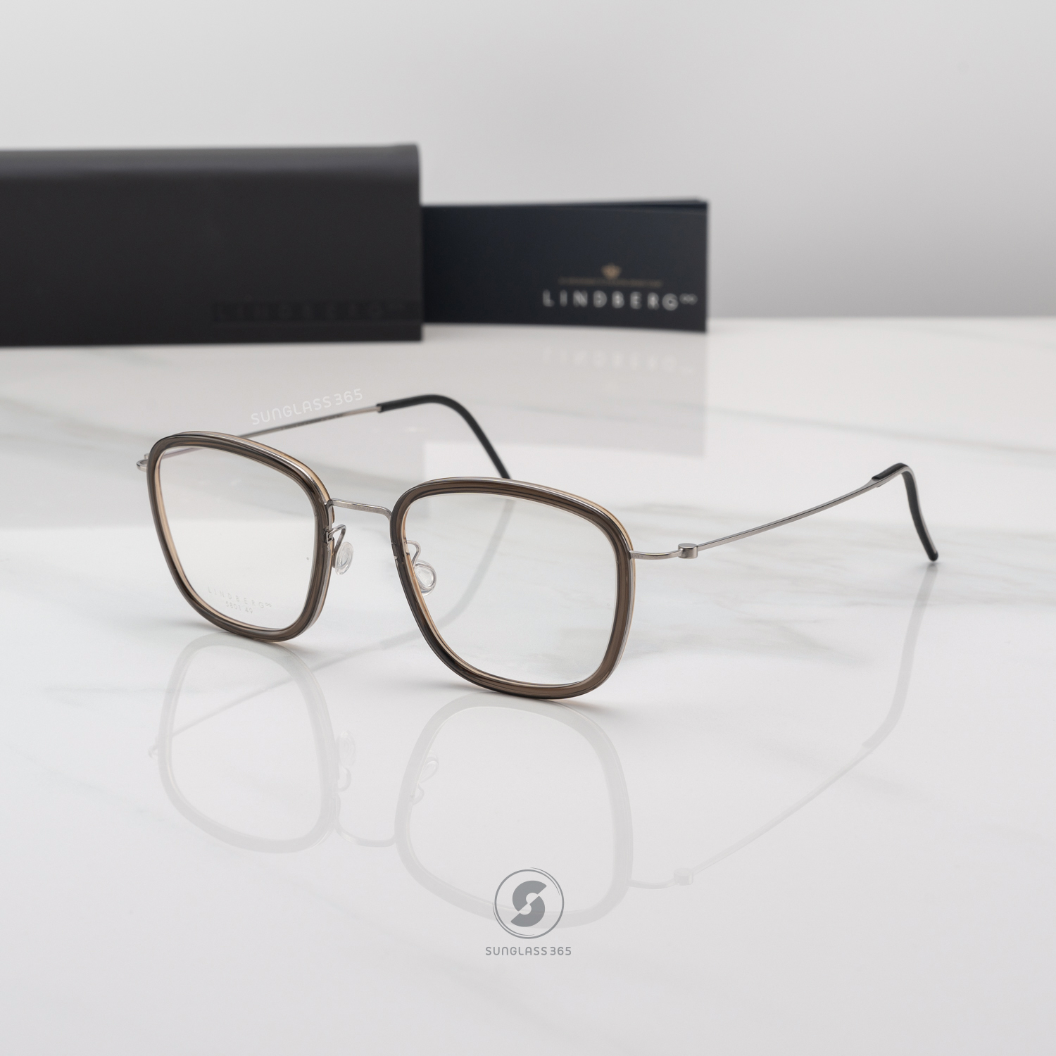 แว่นสายตา Lindberg Thintanium 018 14B9T 5801 T850 P19