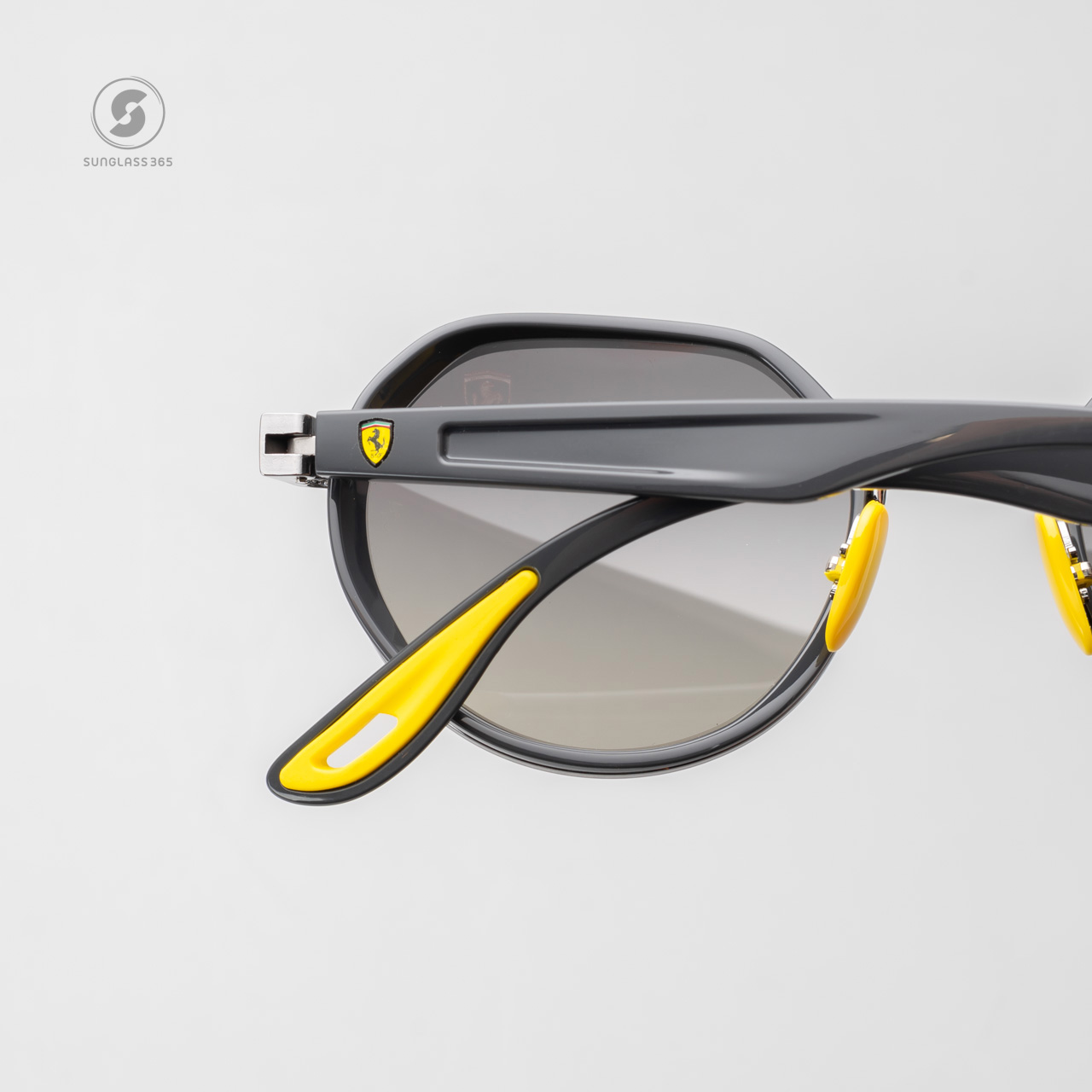 Ray-Ban RB3703M F03011 Gunemtal