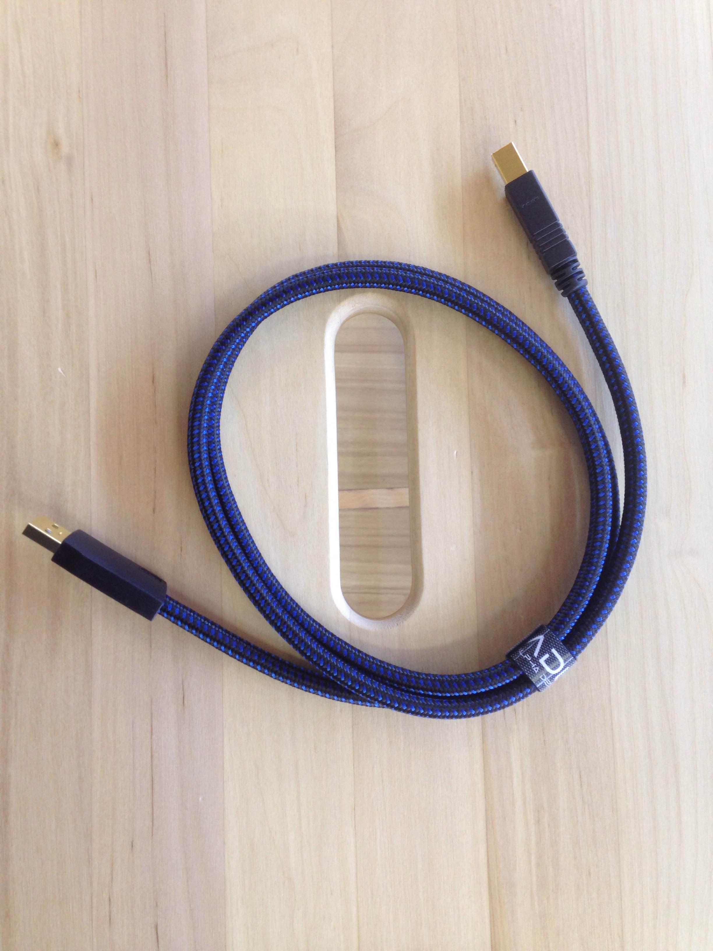 Furutech Formula 2 USB A-B cable ยาว 1.8เมตร