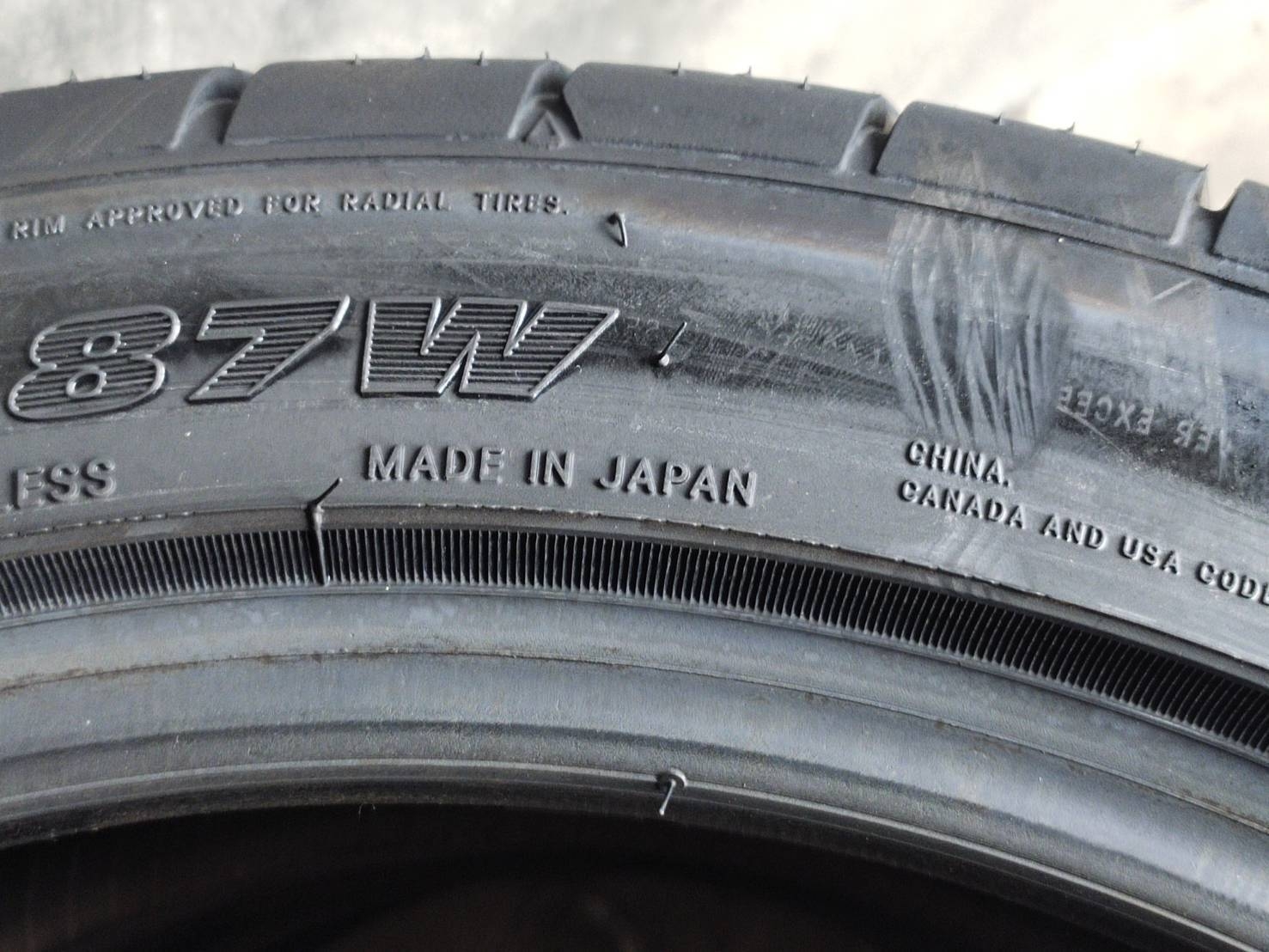TOYO R1R 215/45ZR17 ปี19