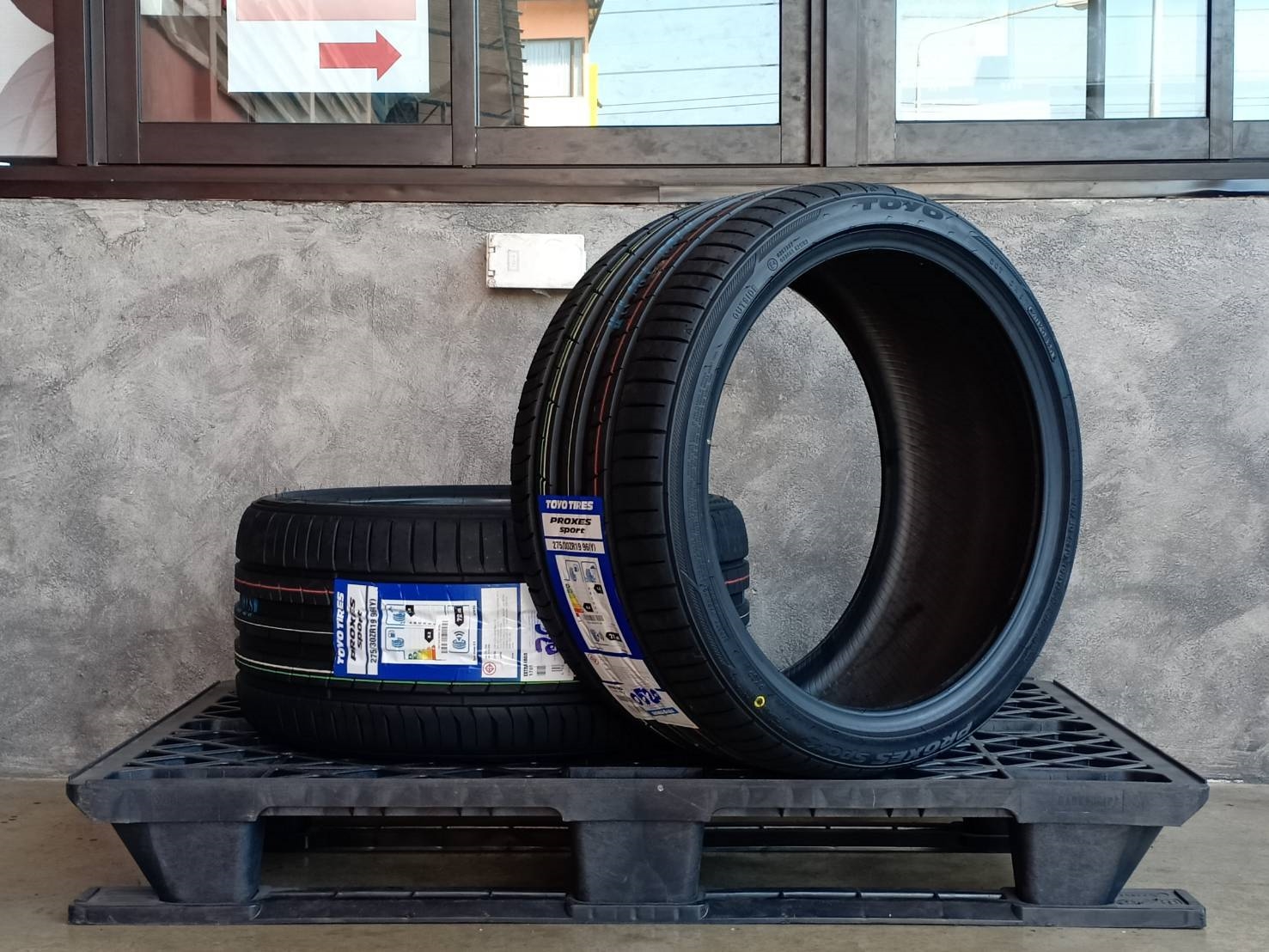 TOYO 275/30ZR19 PROXES SPORT 96Y MADE IN JAPAN