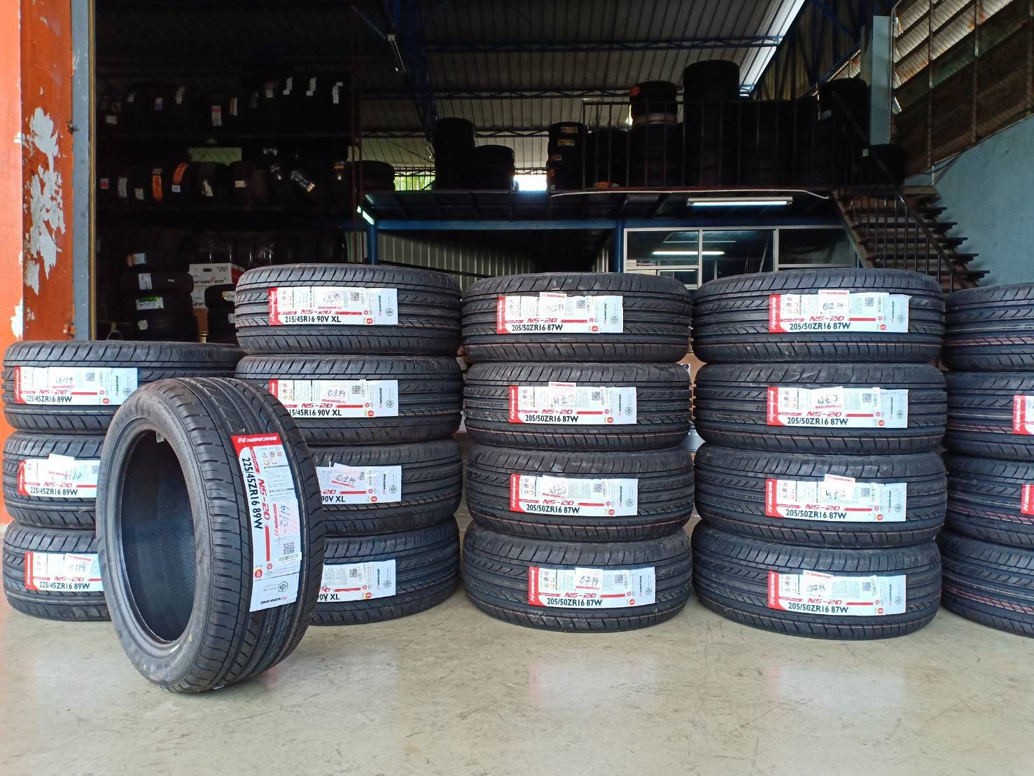 NANKANG 225/45ZR16 NS-20 ปี19 ราคาถูก