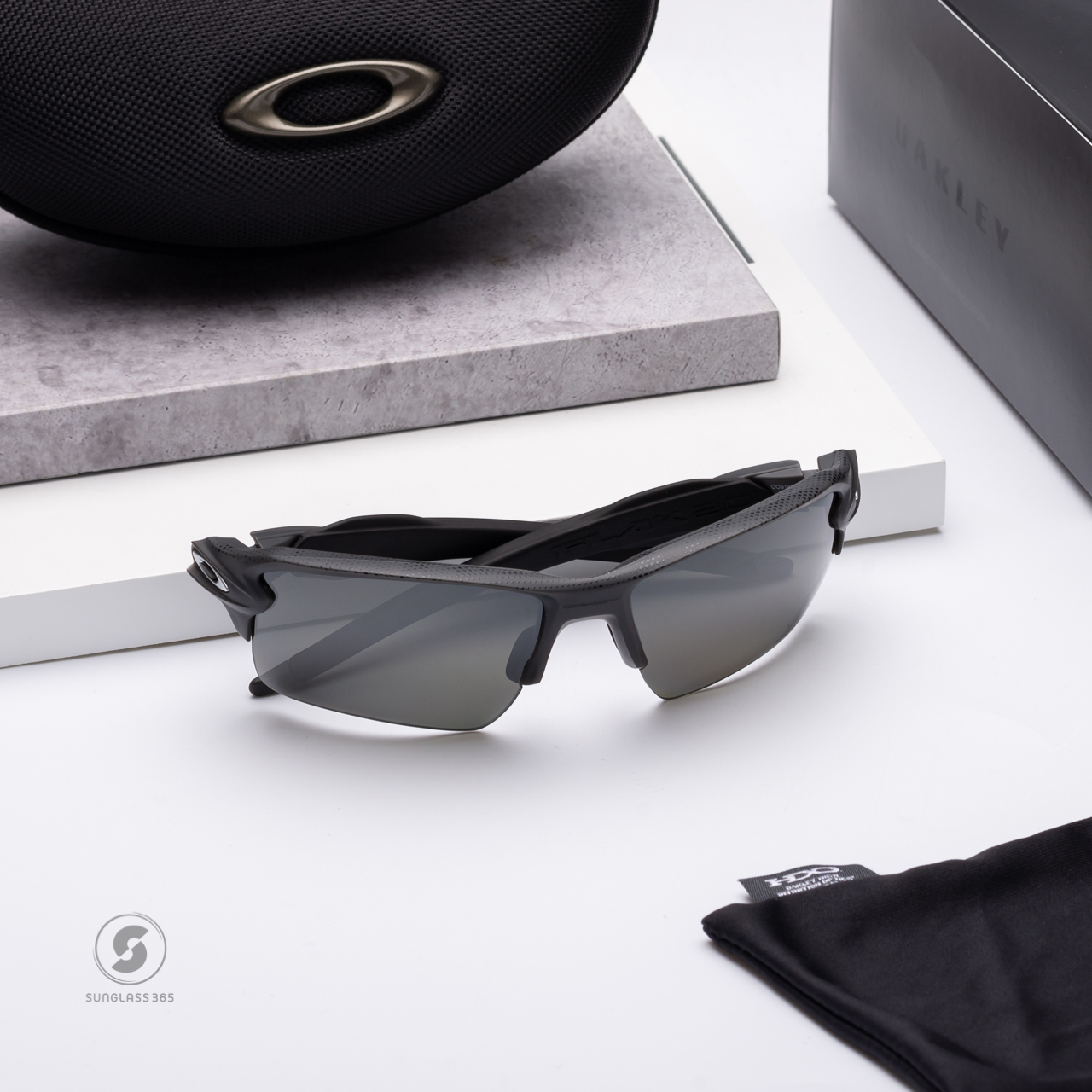 Oakley FLAK 2.0 XL OO9188-H3 High Resolution Carbon