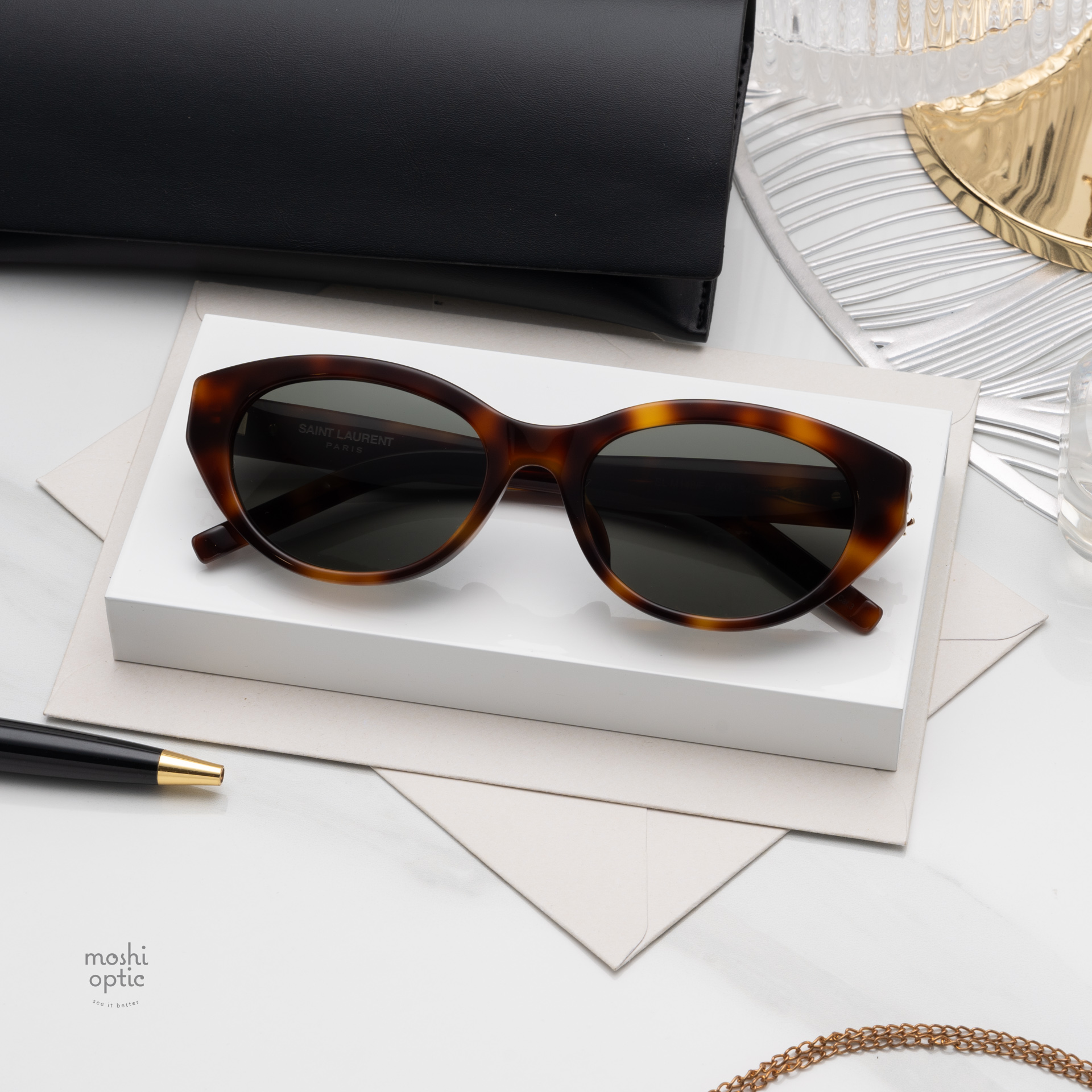 แว่นกันแดด YVES SAINT LAURENT SL148F 003